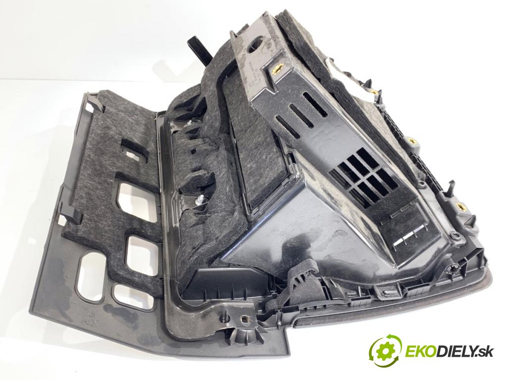 AUDI A3 8V sedan 2016 140 kW 2.0 TFSI quattro 1984 Priehradka, kastlík spolujazdca 8V0880842A (Priehradka (kastlík))