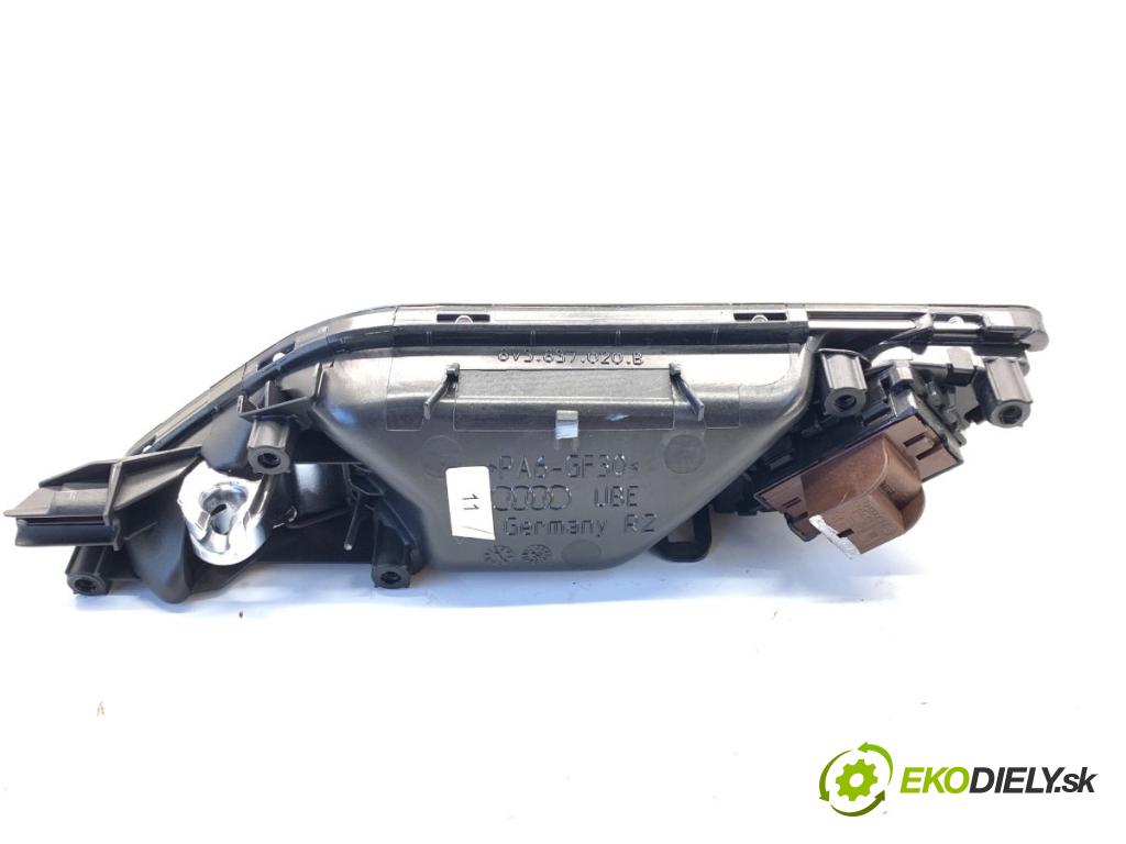 AUDI A3 8V sedan 2016 140 kW 2.0 TFSI quattro 1984 Kľučka vnútorná pravy predný 8V3837020B