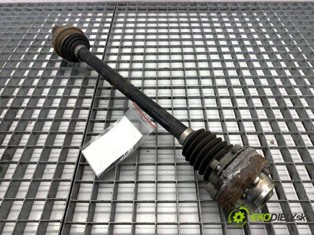 AUDI A3 8V sedan 2016 140 kW 2.0 TFSI quattro 1984 poloos levý zadní část 5Q0501203A