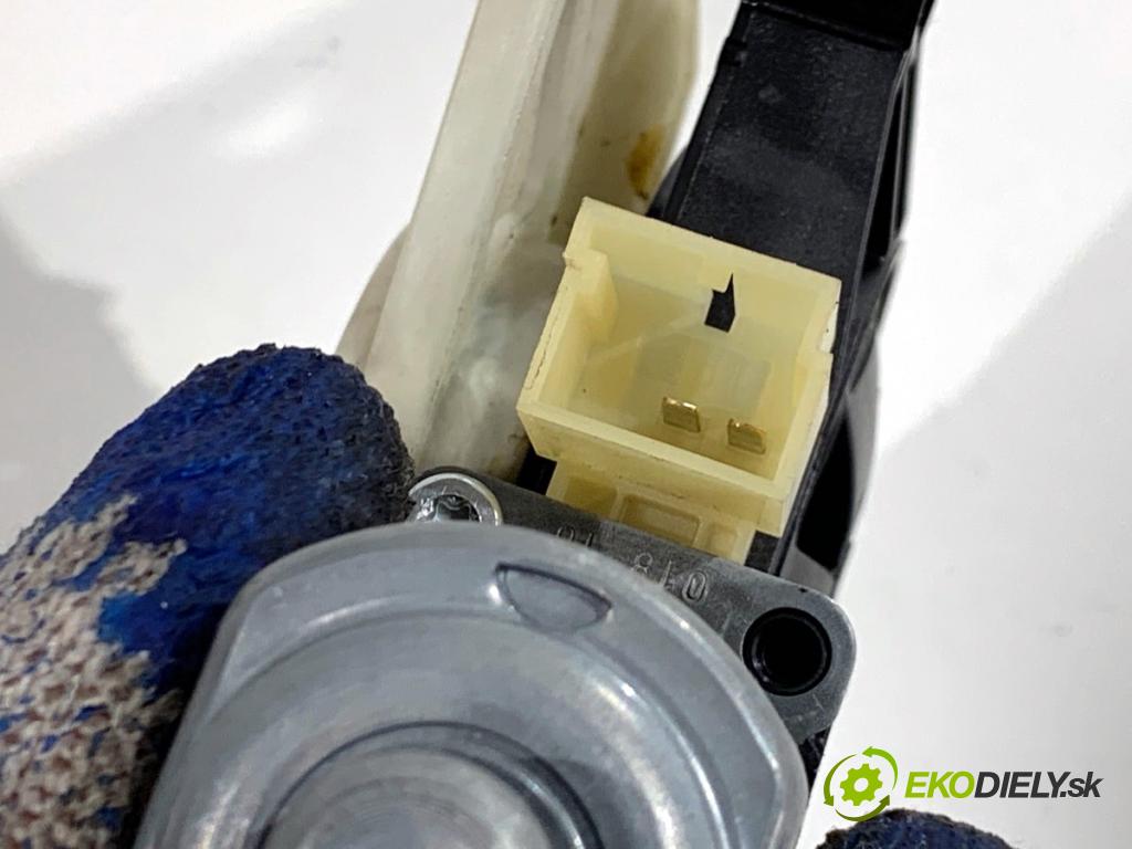 AUDI A3 8V sedan 2016 140 kW 2.0 TFSI quattro 1984 Mechanizmus okna pravy zad 5Q0959802