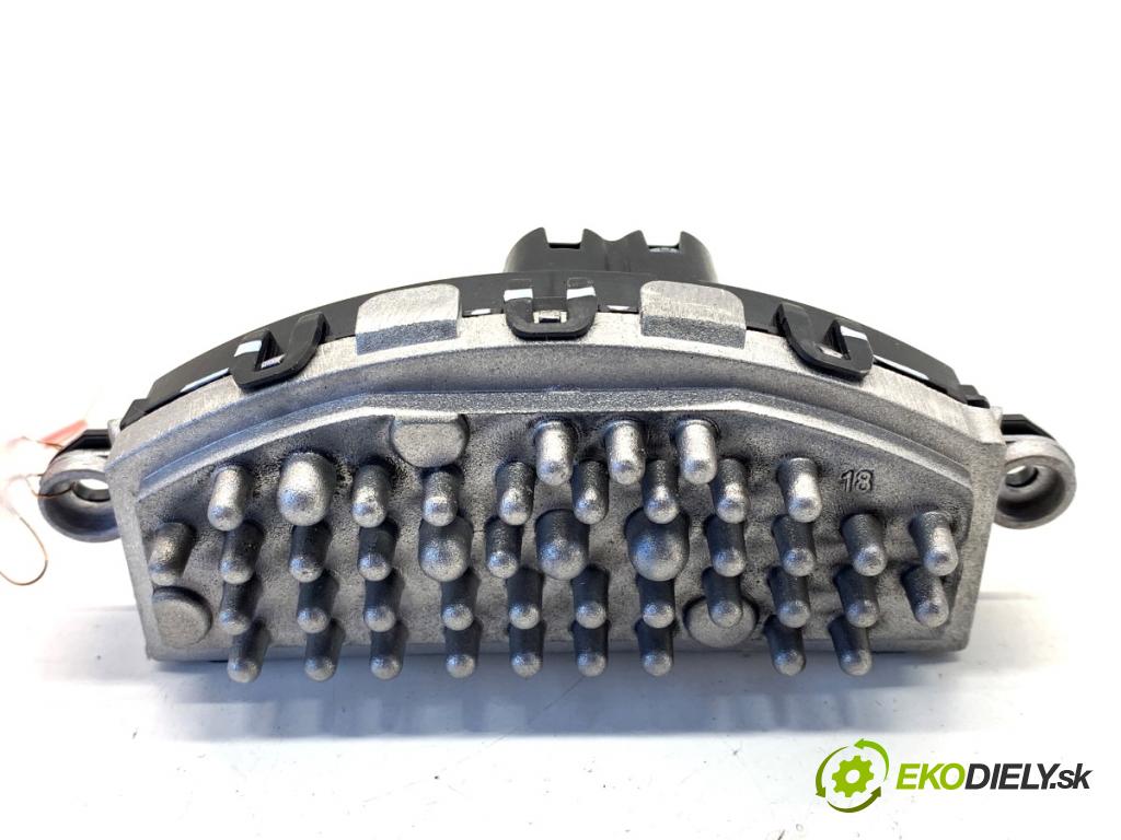 AUDI A3 8V sedan 2016 140 kW 2.0 TFSI quattro 1984 odpor rezistor topení vzduchu 5Q0907521C (Odpor topení)