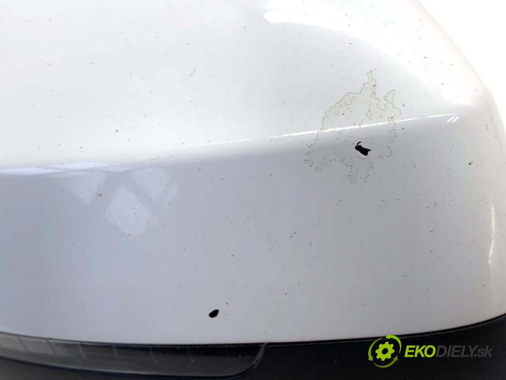 AUDI A3 8V sedan 2016 140 kW 2.0 TFSI quattro 1984 zpětné zrcátko pravý LY9C