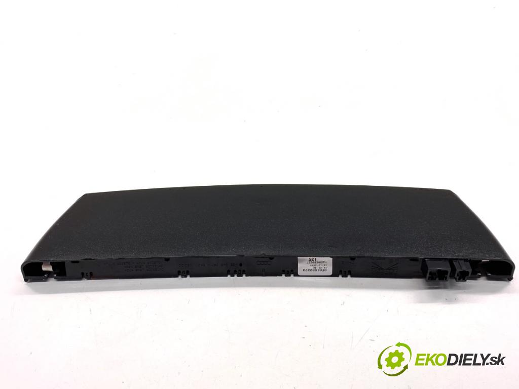 AUDI A3 8V sedan 2016 140 kW 2.0 TFSI quattro 1984 Svetlo brzdových svetiel 4G5945097