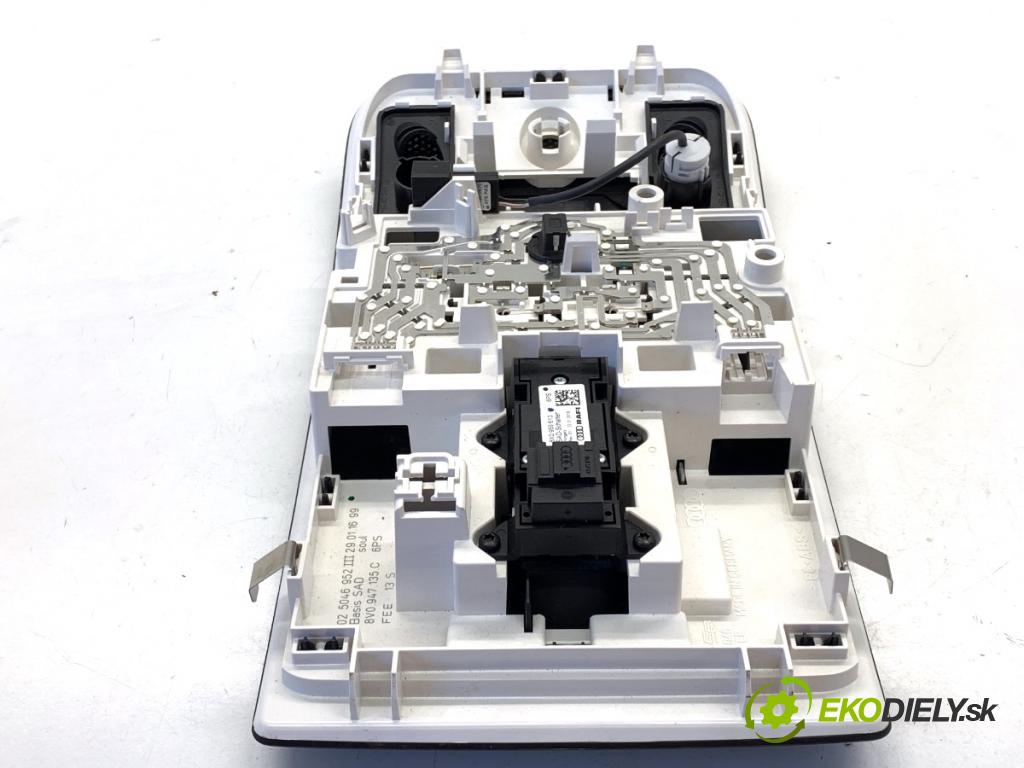 AUDI A3 8V sedan 2016 140 kW 2.0 TFSI quattro 1984 Svetlo stropné 8V0947135C