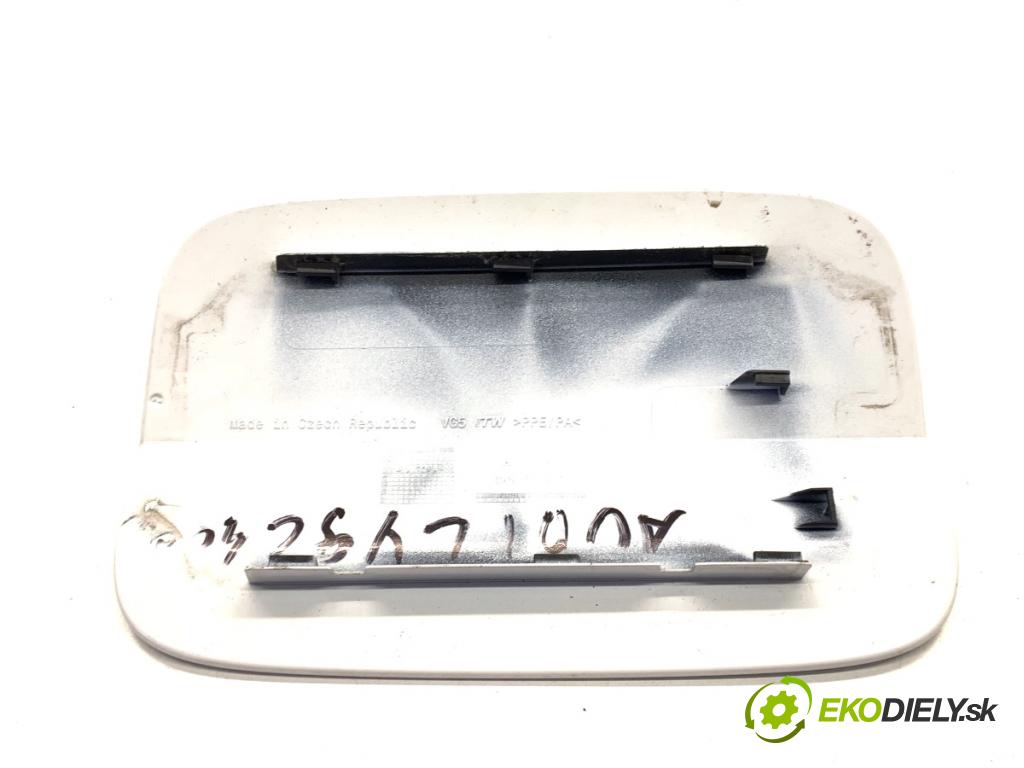 AUDI A3 8V sedan 2016 140 kW 2.0 TFSI quattro 1984 Dvierka nádrže paliva 8V5809907 (Kľučka dverí ostatné)