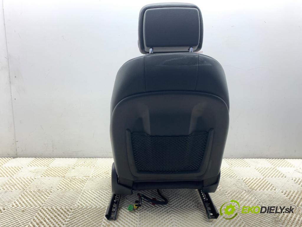 AUDI A3 8V sedan 2016 140 kW 2.0 TFSI quattro 1984 Sedadlo ľavy predný