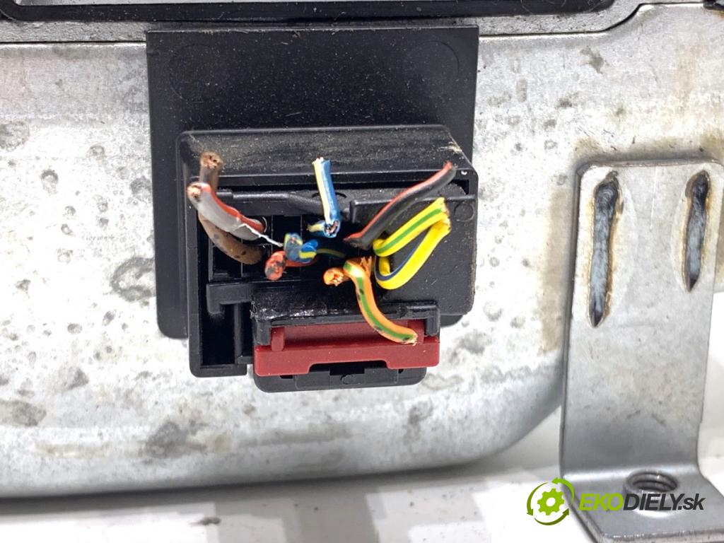 AUDI A3 8V sedan 2016 140 kW 2.0 TFSI quattro 1984 blokáda volantu 5Q0905861A (Riadenie ostatné)