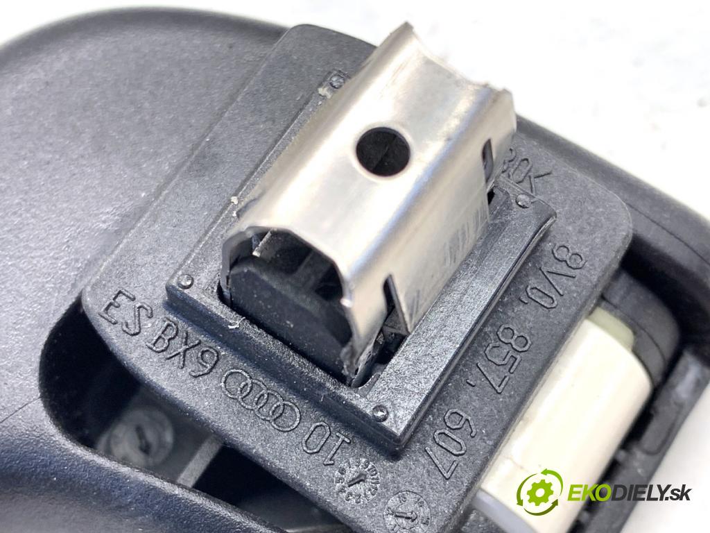 AUDI A3 8V sedan 2016 140 kW 2.0 TFSI quattro 1984 rukojěť čalounění 8V0857607