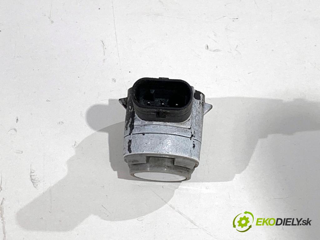 AUDI A3 8V sedan 2016 140 kW 2.0 TFSI quattro 1984 snímač PDC 5Q0919275B