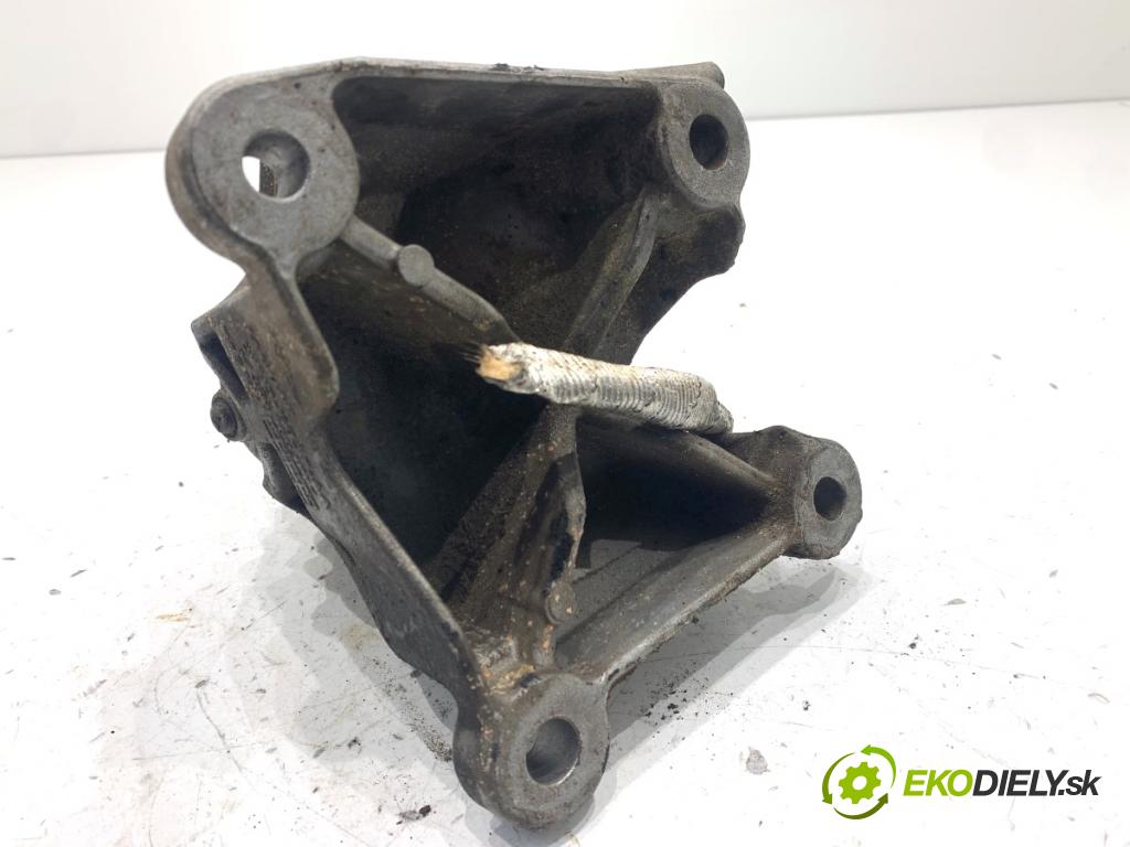 JAGUAR XF I sedan 2014 177 kW 2.0 1999 Držiak Motor CW936A003AB