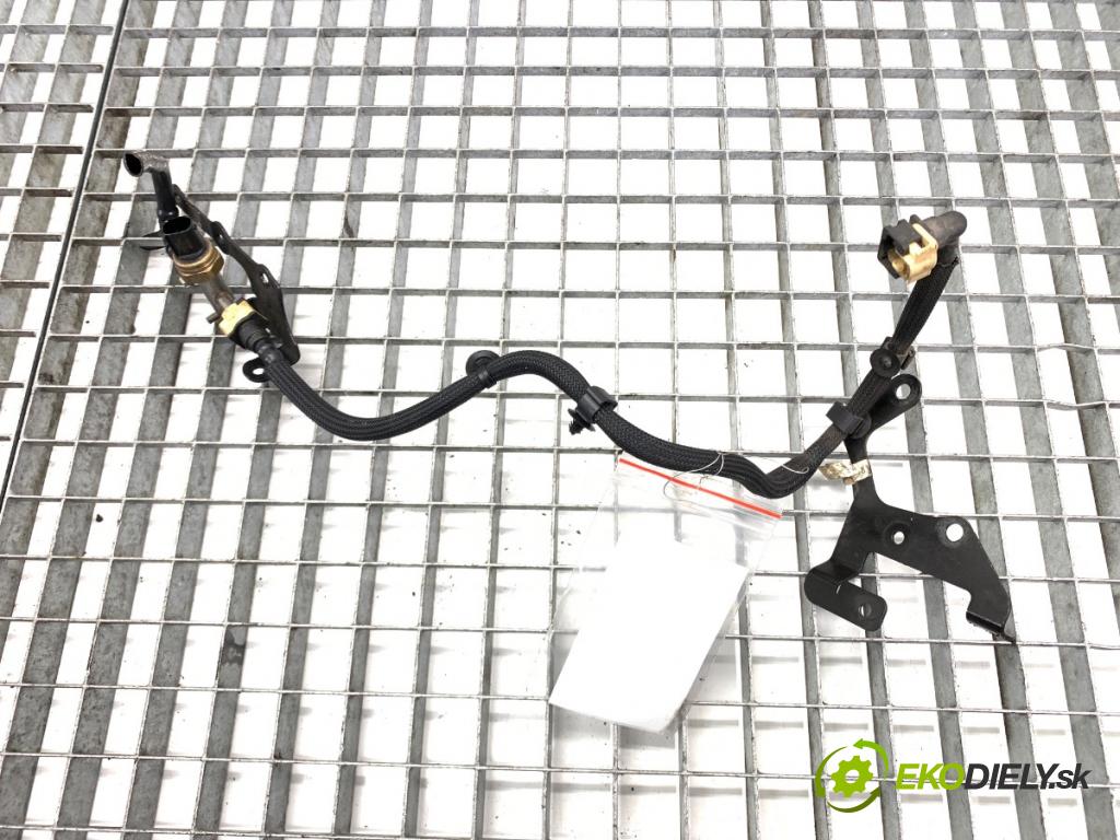 JAGUAR XF I sedan 2014 177 kW 2.0 1999 trubka PALIVO: CW93-9B303-AA