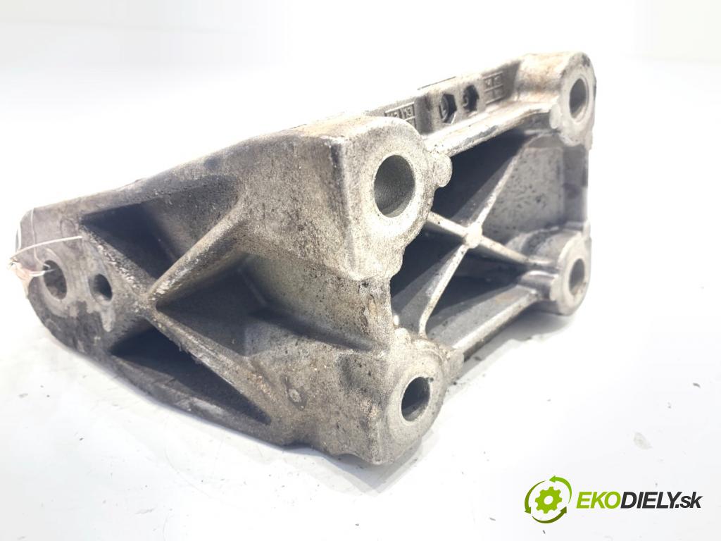 JAGUAR XF I sedan 2014 177 kW 2.0 1999 Držiak Motor CW93-6061-AA