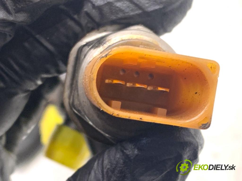 VW CRAFTER 30 50 Platforma / podwozie 2015 80 kW 2.0 TDI 1968 Lišta vstrekovacia 03L130089J (Vstrekovacia lišta)