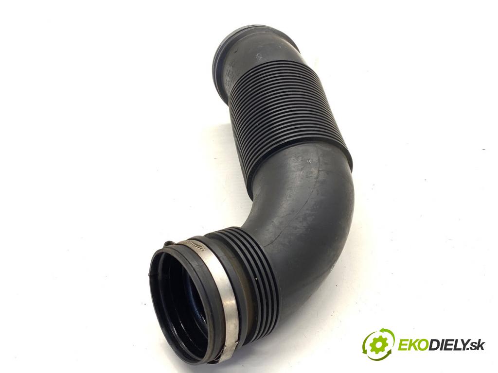 AUDI A3 8V sedan 2016 140 kW 2.0 TFSI quattro 1984 Rúra vzduchu 5Q0129654P