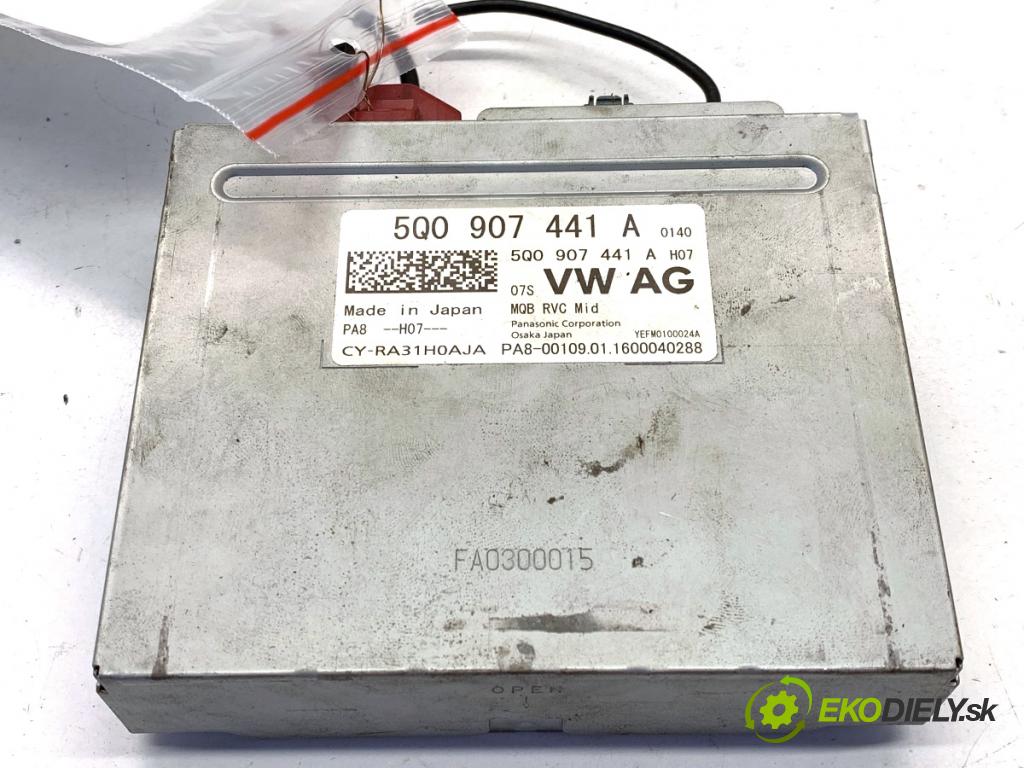 AUDI A3 8V sedan 2016 140 kW 2.0 TFSI quattro 1984 modul KAMERY 5Q0907441A