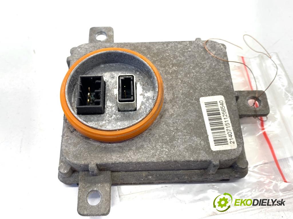 AUDI A3 8V sedan 2016 140 kW 2.0 TFSI quattro 1984 měnič XENON 8K0941597B (Řídící jednotka xenonu)