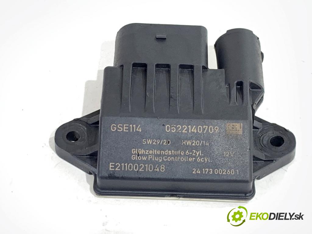 CHRYSLER 300C sedan 2007 160 kW 3.0 CRD 2987 relé svíček žhavení 0522140709 (Relé)