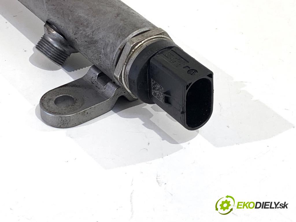 CHRYSLER 300C sedan 2007 160 kW 3.0 CRD 2987 lišta vstřikovací SENZOR A6420702695 0281002672