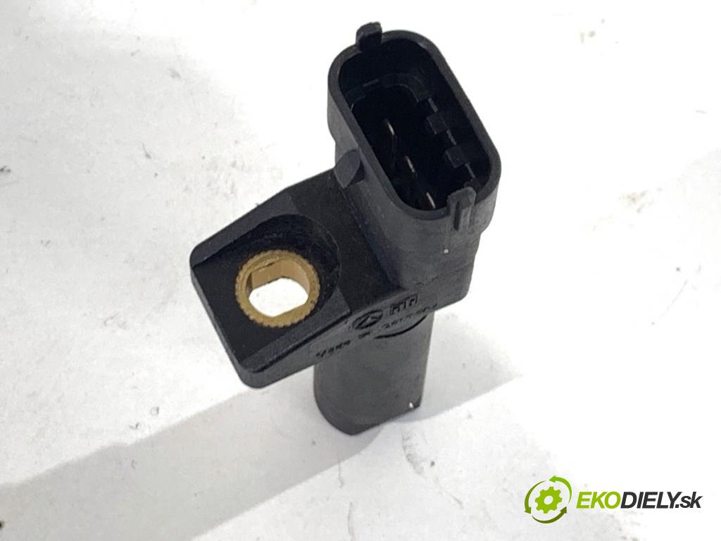 CHRYSLER 300C sedan 2007 160 kW 3.0 CRD 2987 snímač pozice hřídele klikového A0041538728 (Snímač polohy klikového hřídele)