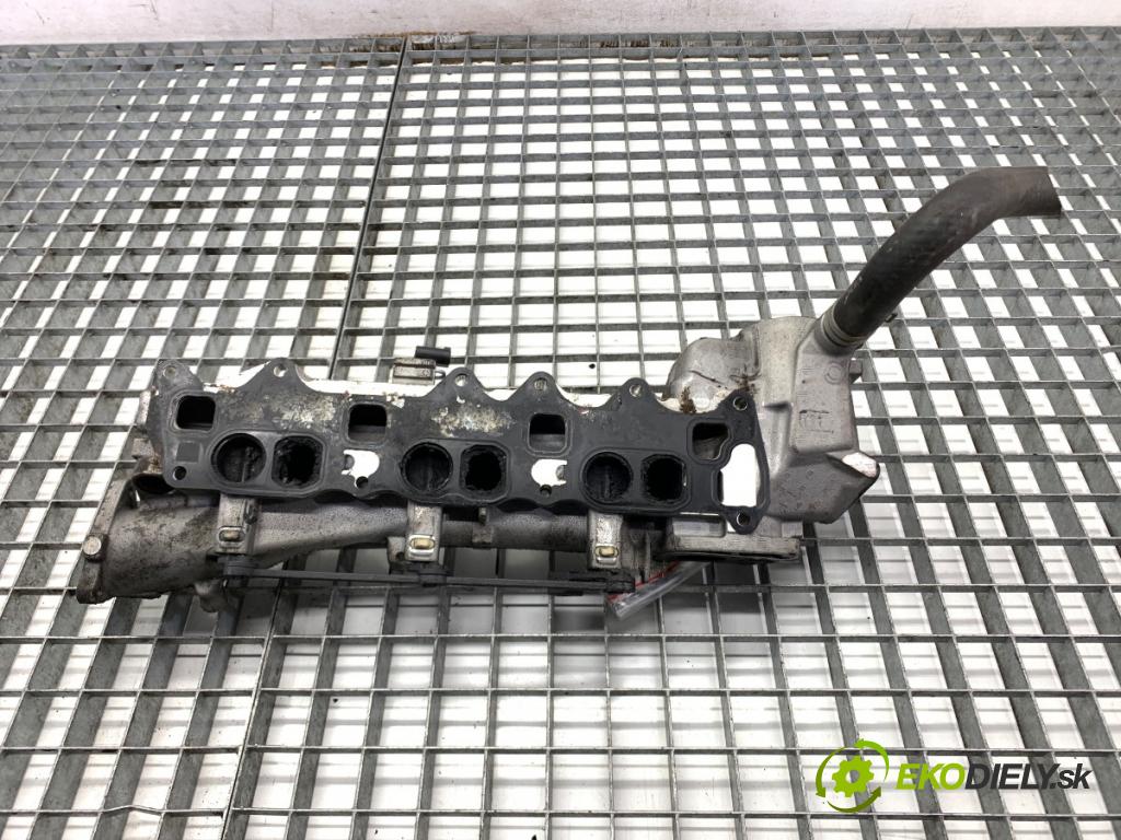 CHRYSLER 300C sedan 2007 160 kW 3.0 CRD 2987 Potrubie sacie, sanie LF00052 (Sacie potrubie)