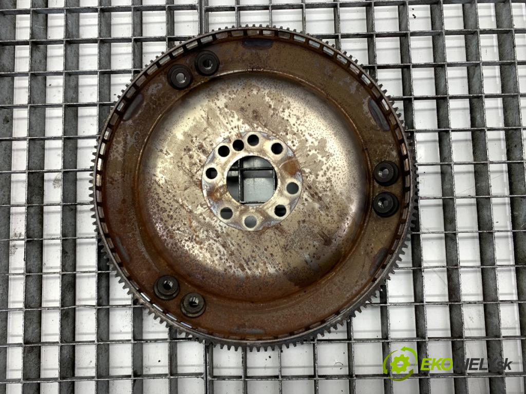 CHRYSLER 300C sedan 2007 160 kW 3.0 CRD 2987 koleso zotrvačníkové A6290300312 (Zotrvačník)