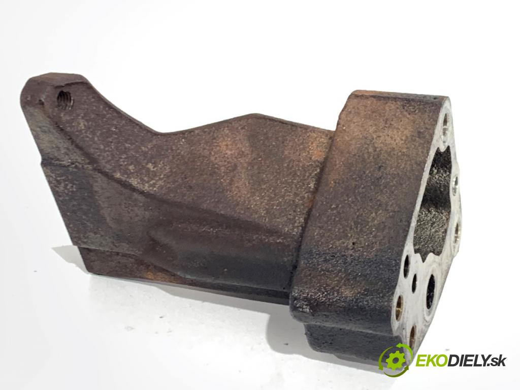 CHRYSLER 300C sedan 2007 160 kW 3.0 CRD 2987 držák uchycení TURBODMYCHADLA: 