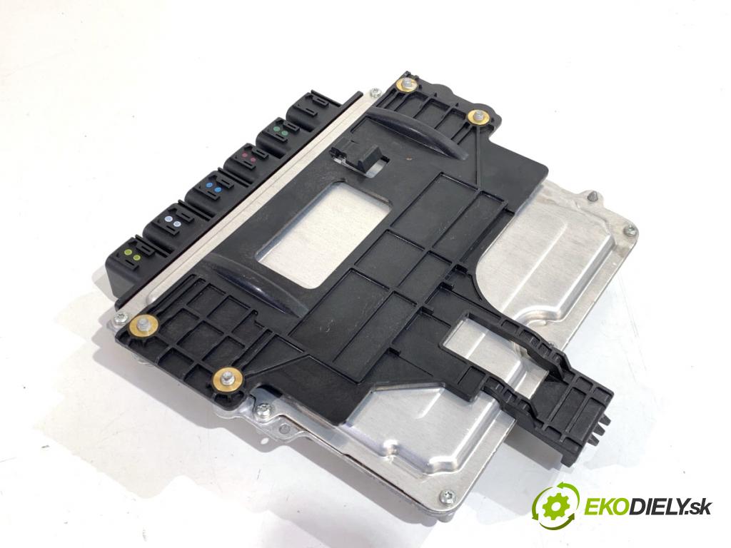 LAND ROVER RANGE ROVER EVOQUE SUV 2025 150 kW 2.0 D200 MHEV 4x4 1997 riadiaca jednotka Motor R8A2-12B684-VAB 0281040039 (Riadiaca jednotka)