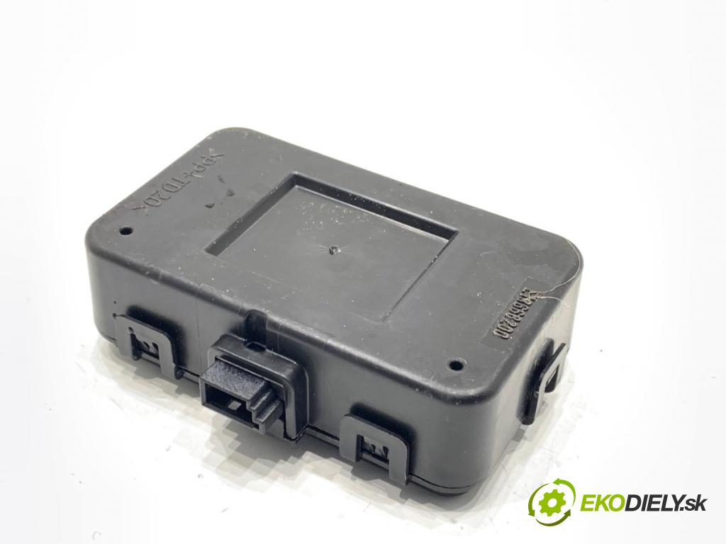 LAND ROVER RANGE ROVER EVOQUE SUV 2025 150 kW 2.0 D200 MHEV 4x4 1997 Modul Zosilňovač KEYLESS K8D2-15K602-BD