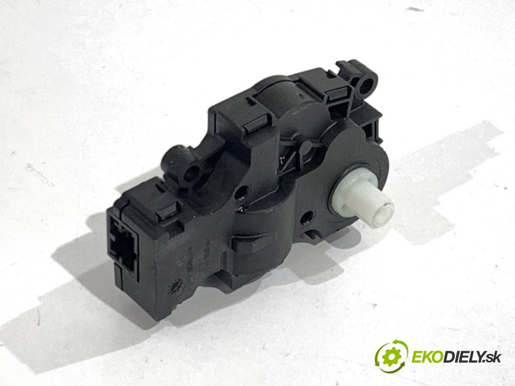 LAND ROVER RANGE ROVER EVOQUE SUV 2025 150 kW 2.0 D200 MHEV 4x4 1997 motor topení EGP0031 HK009001