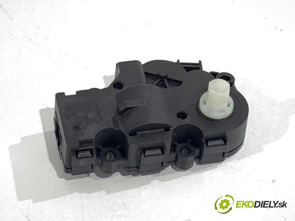 LAND ROVER RANGE ROVER EVOQUE SUV 2025 150 kW 2.0 D200 MHEV 4x4 1997 motor topení EGP0031 HK009001