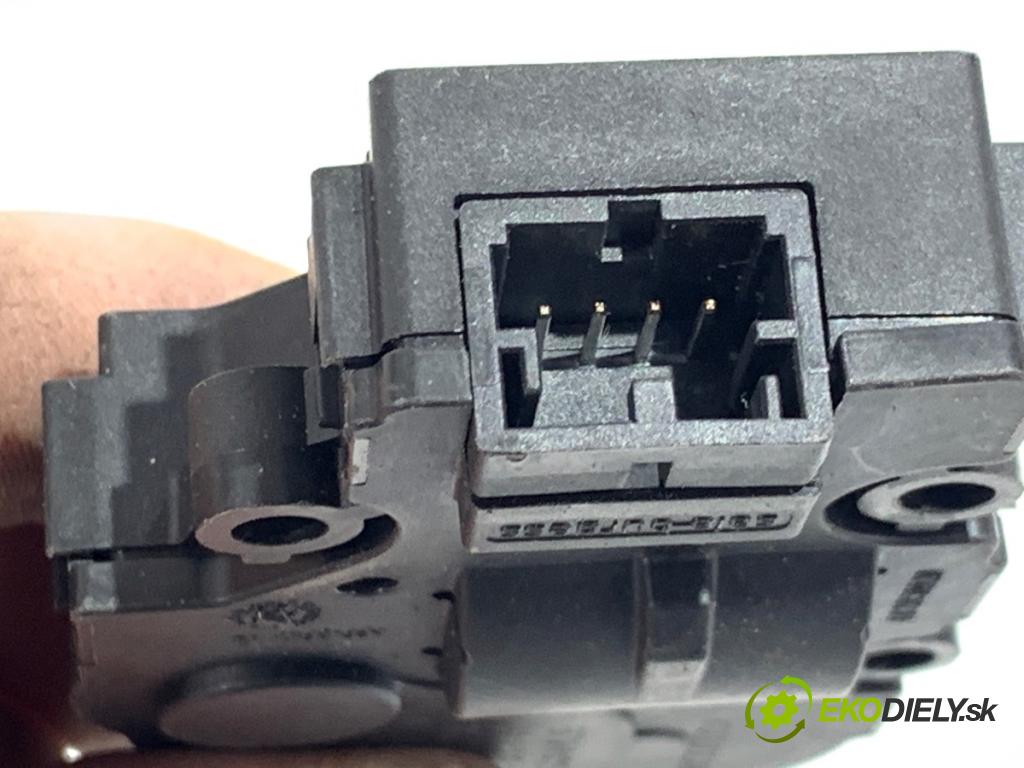 LAND ROVER RANGE ROVER EVOQUE SUV 2025 150 kW 2.0 D200 MHEV 4x4 1997 motor topení EGP0031 HK009001