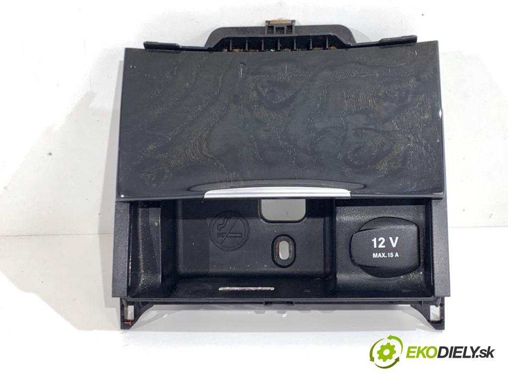 MERCEDES-BENZ W218 Kombi 2016 190 kW CLS 350 d 4-matic (218.994) 2987 lišty kryt TUNEL: A2186800950 A2186800750