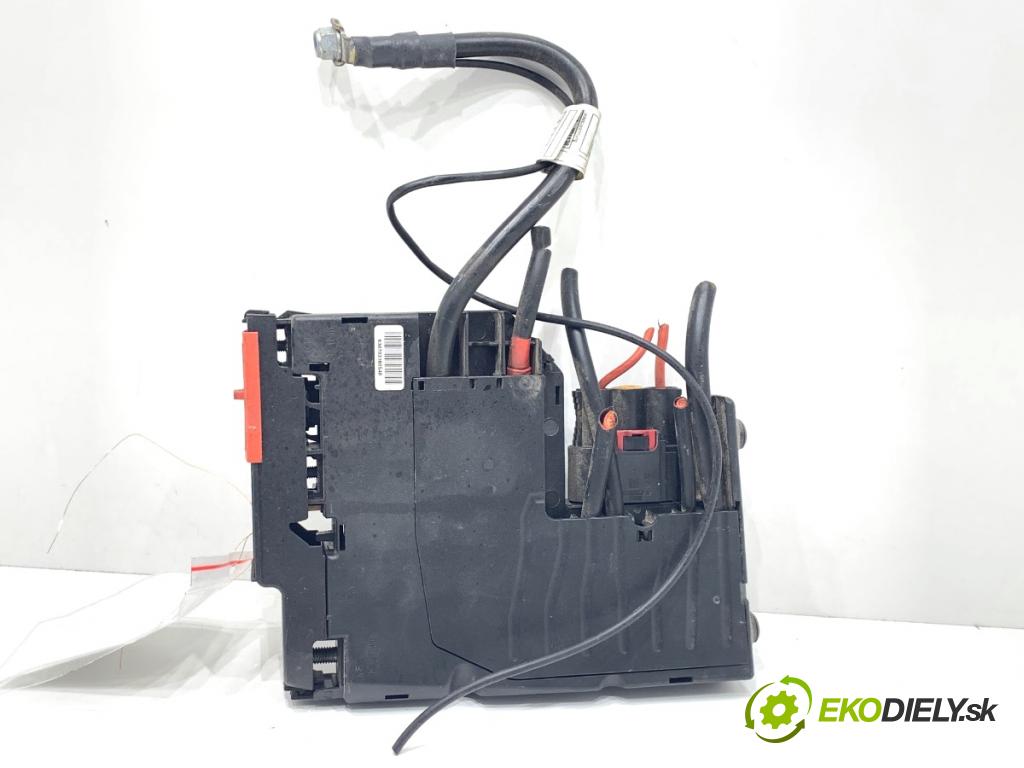 MERCEDES-BENZ W218 Kombi 2016 190 kW CLS 350 d 4-matic (218.994) 2987 Modul akumulátora svorka PLUS: A2125407250