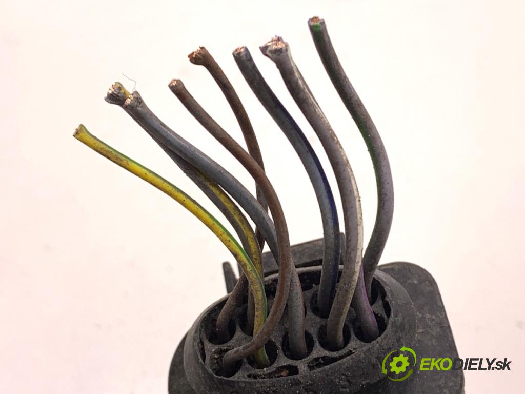 MERCEDES-BENZ W218 Kombi 2016 190 kW CLS 350 d 4-matic (218.994) 2987 rozdělovač nápravy 053836090