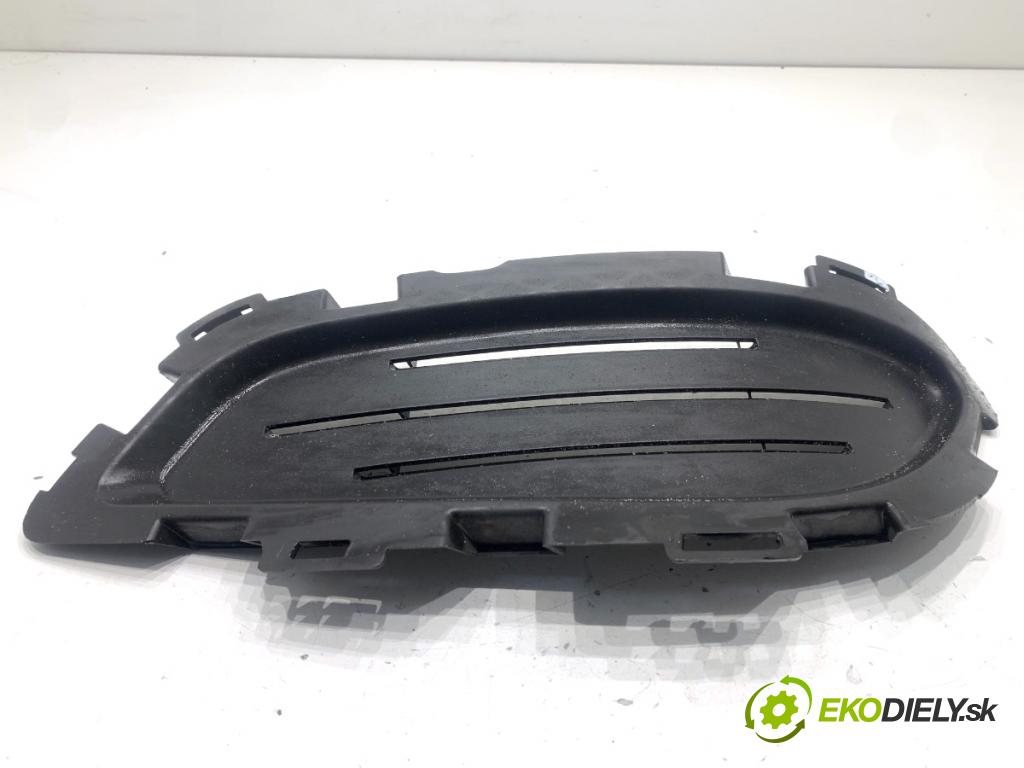 MERCEDES-BENZ W218 Kombi 2016 190 kW CLS 350 d 4-matic (218.994) 2987 mří nárazníka pravý přední část A2188851822