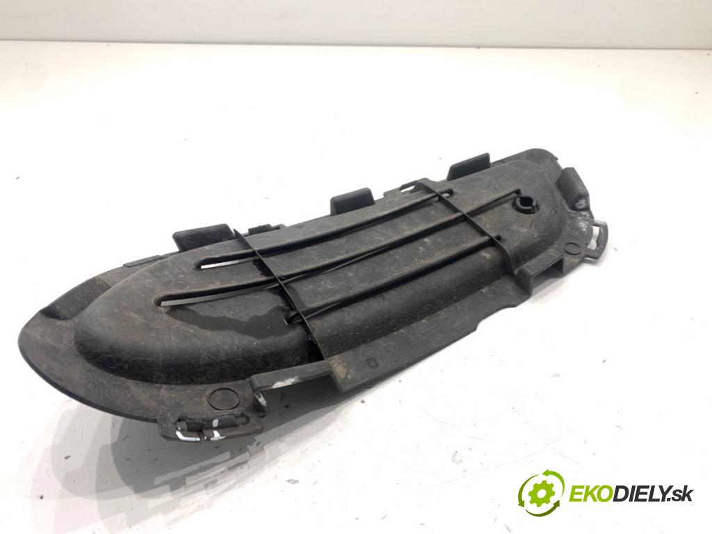 MERCEDES-BENZ W218 Kombi 2016 190 kW CLS 350 d 4-matic (218.994) 2987 mří nárazníka levý přední část A2188851722