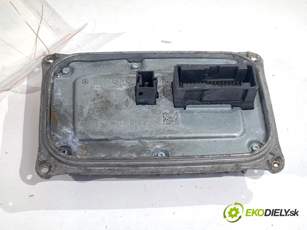 MERCEDES-BENZ W218 Kombi 2016 190 kW CLS 350 d 4-matic (218.994) 2987 měnič modul LED A2189007306