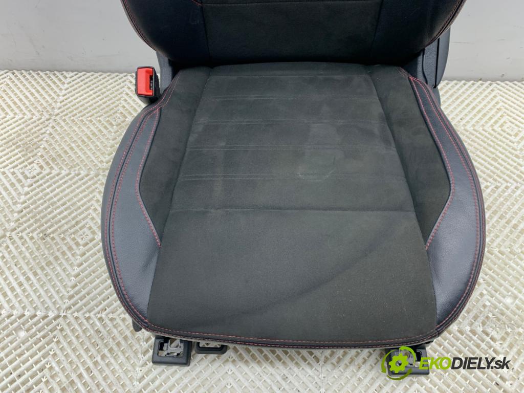 FORD ECOSPORT SUV 2018 103 kW 1.0 EcoBoost 998 Sedadlo ľavy predný