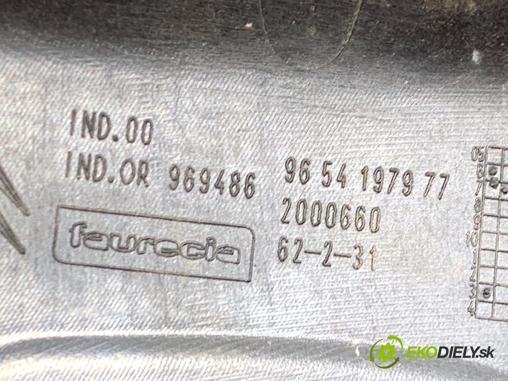 CITROEN C4 PICASSO I nadwozie wielkoprzestrzenne (MPV) 2010 100 kW 2.0 HDi 138 1997 mří nárazníka levý přední část 9654197977
