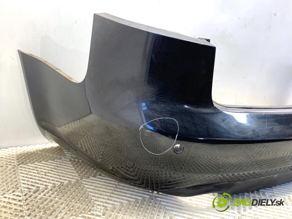 AUDI A4 B7 Kombi 2008 125 kW 2.0 TDI 1968 Nárazník zad  (Kľučka dverí ostatné)