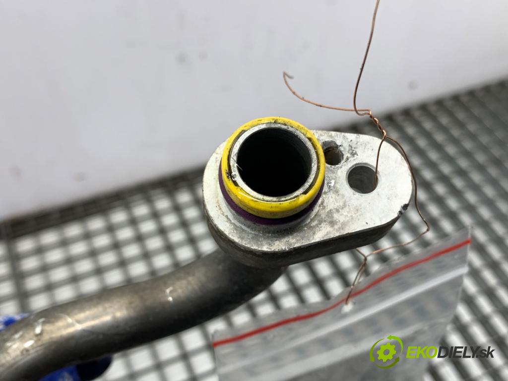 AUDI A4 B7 Kombi 2008 125 kW 2.0 TDI 1968 rúrka klimatizácie (Rúrka klimatizácie)