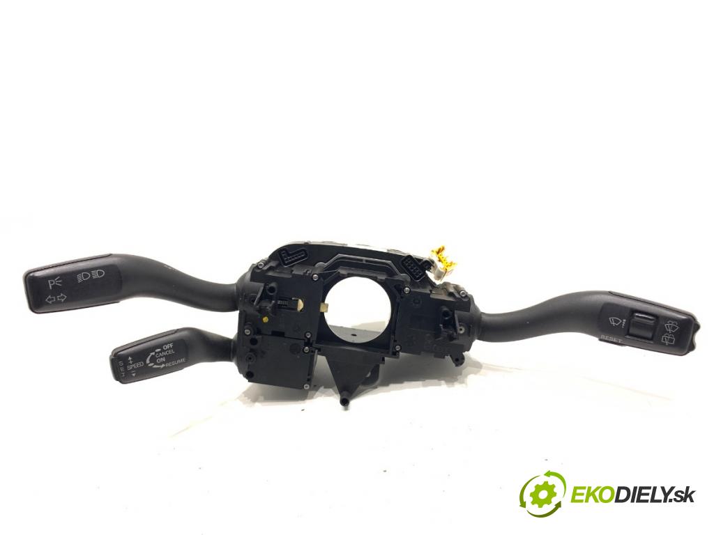 AUDI A4 B7 Kombi 2008 125 kW 2.0 TDI 1968 Prepínač kombinovaný 8E0953549Q (Prepínacie páčky pod volantom)