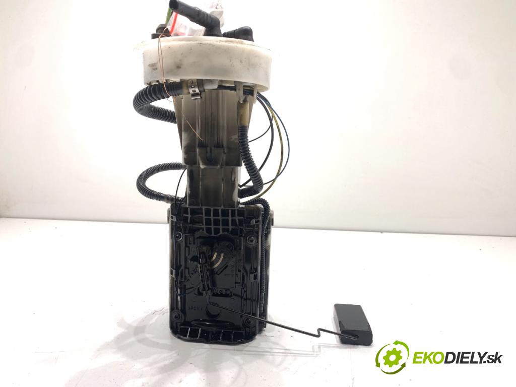 AUDI A4 B7 Kombi 2008 125 kW 2.0 TDI 1968 pumpa paliva