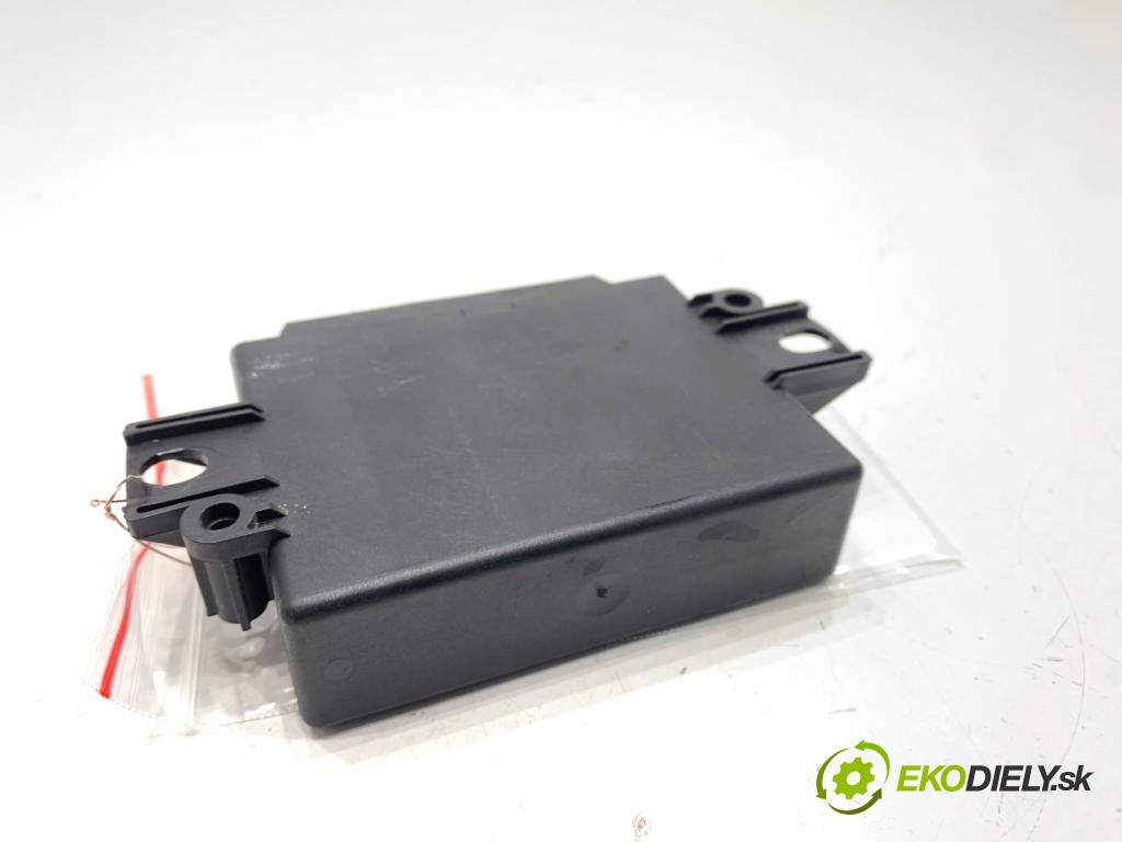 AUDI A4 B7 Kombi 2008 125 kW 2.0 TDI 1968 Modul PDC 8E0919283D (Riadiaca jednotka ostatné)