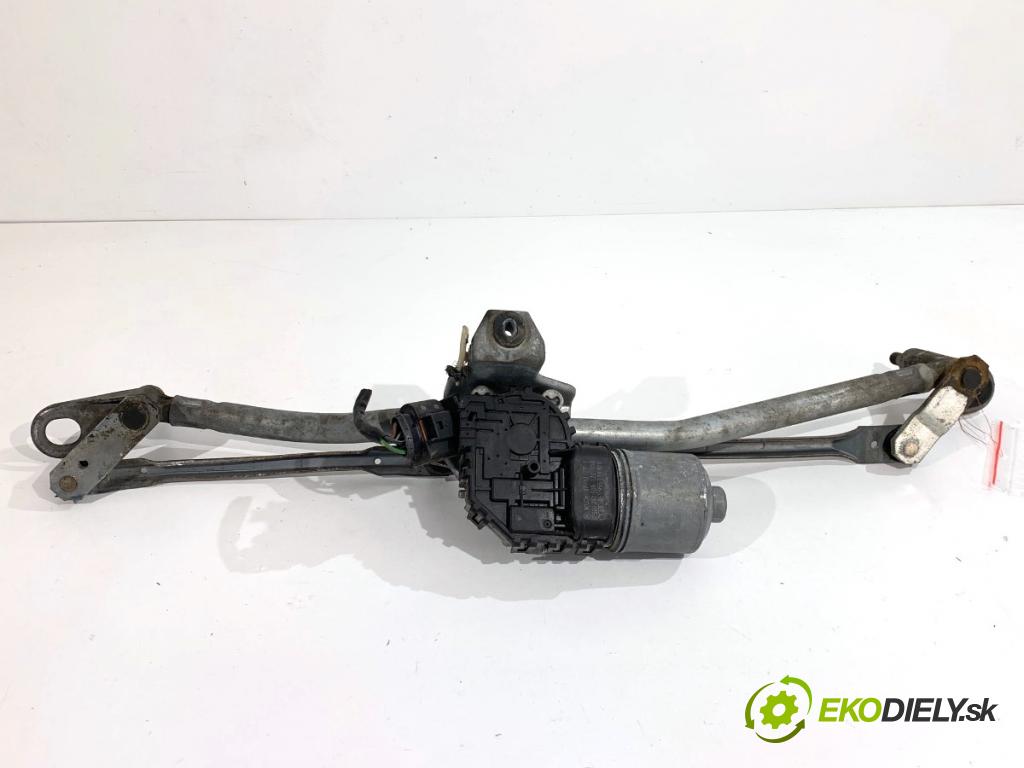 AUDI A4 B7 Kombi 2008 125 kW 2.0 TDI 1968 mechanismus stěračů přední část 8E1955023E (Motorek stěračů přední)