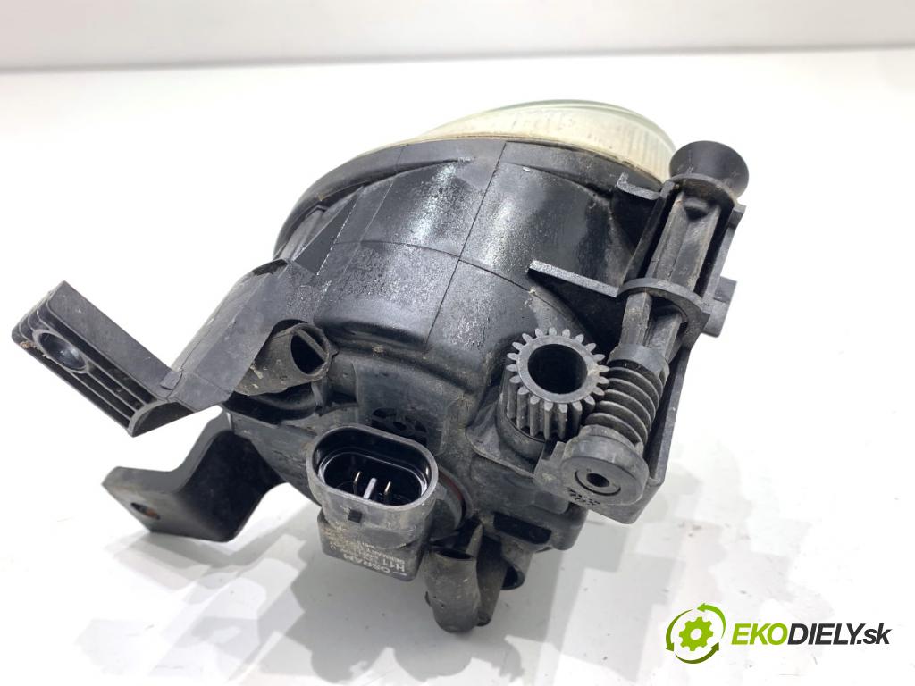 AUDI A4 B7 Kombi 2008 125 kW 2.0 TDI 1968 Hmlové svetlo, hmlovka pravy predný 8E0941700C