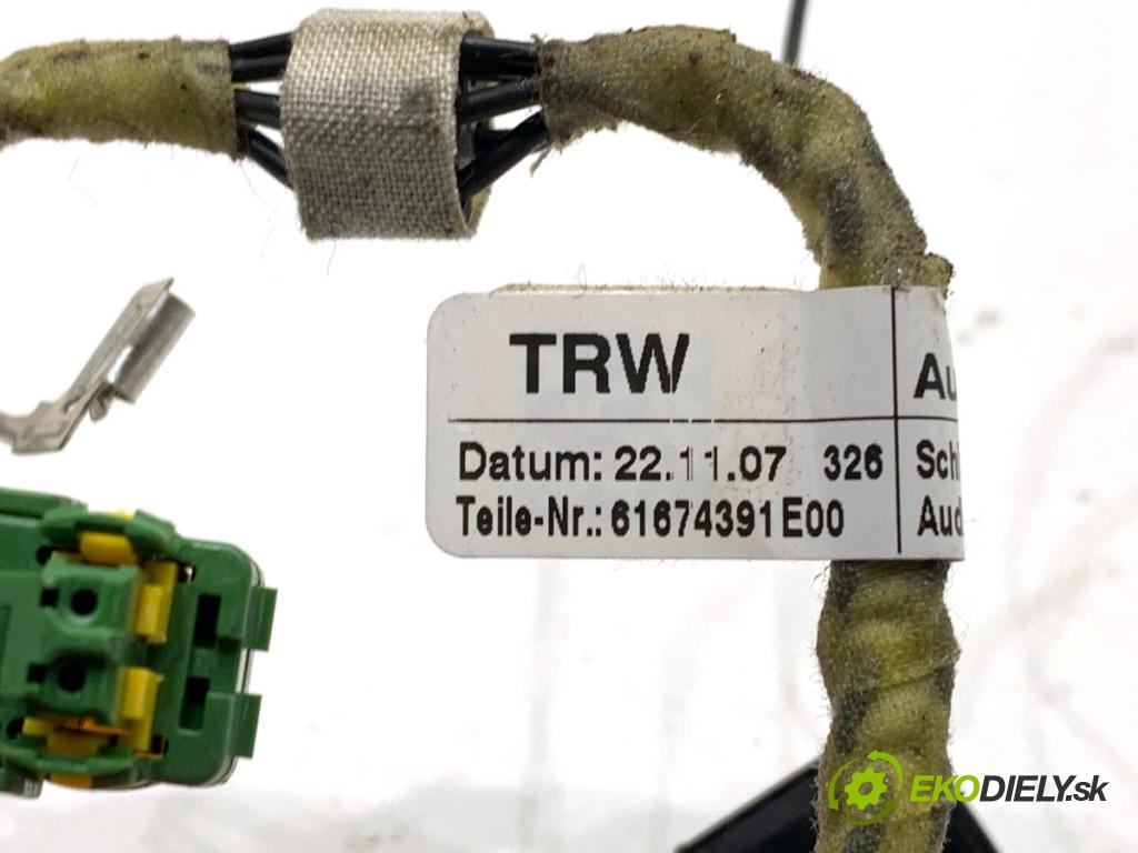 AUDI A4 B7 Kombi 2008 125 kW 2.0 TDI 1968 Káblovačka silentbloku airbag 4F0971589A