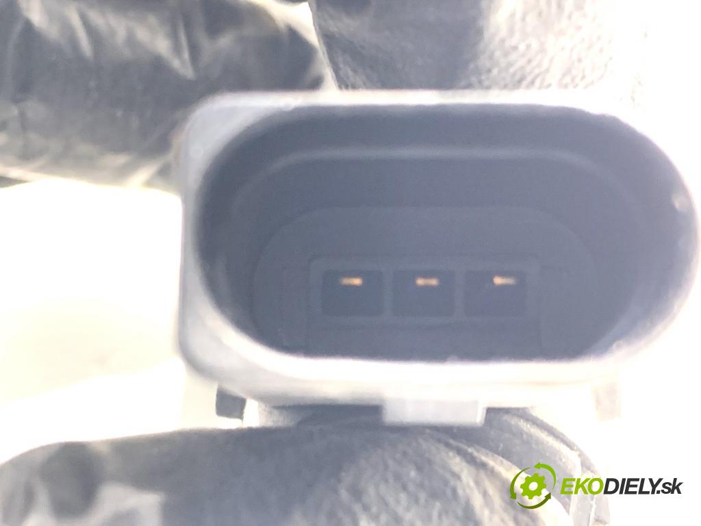 AUDI A4 B7 Kombi 2008 125 kW 2.0 TDI 1968 Snímač PDC 7H0919275D