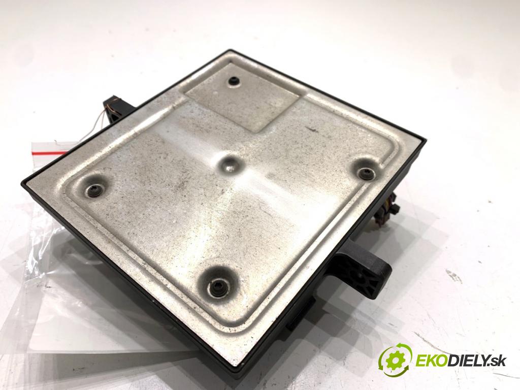 AUDI A4 B7 Kombi 2008 125 kW 2.0 TDI 1968 Modul svetiel 8E0907279N (Riadiaca jednotka ostatné)