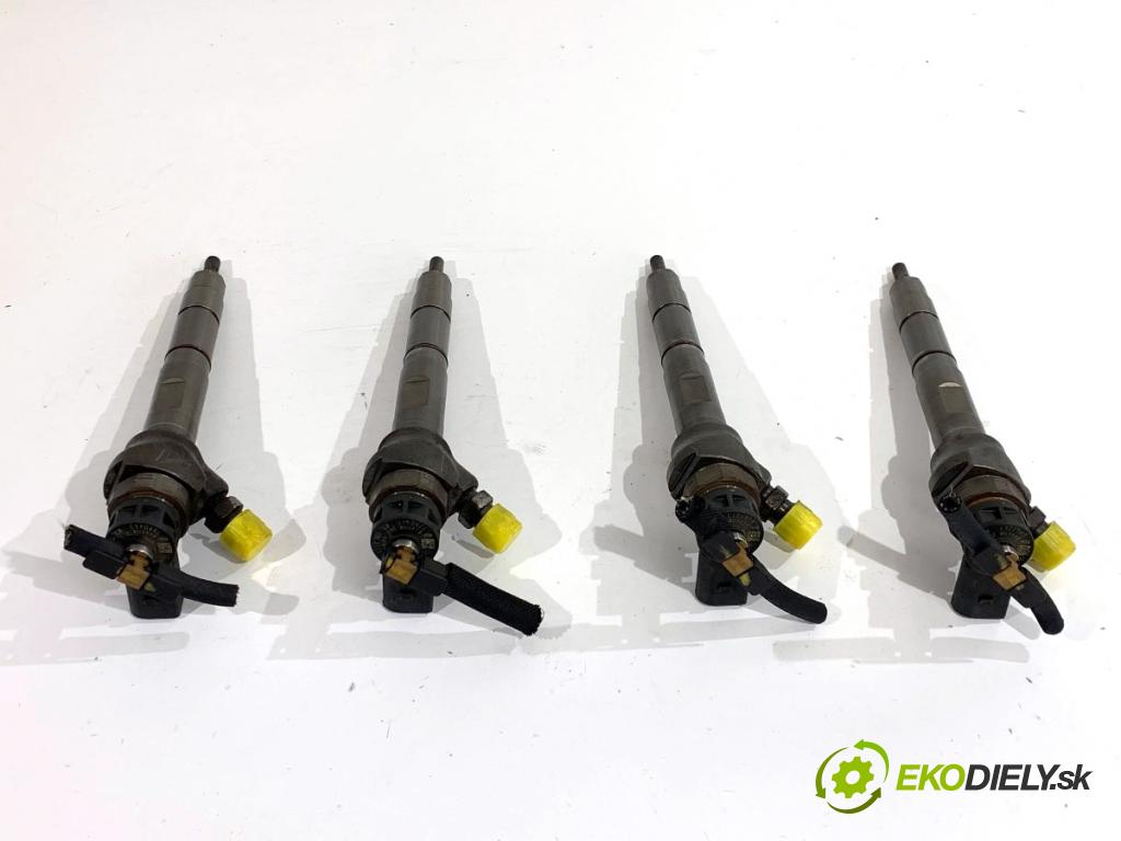 VW PASSAT B7 Kombi 2012 100 kW 2.0 TDI 1968 vstřikovací ventily 03L130277J